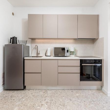 Apartment Tesic Close To The Sea With Shared 4Xbicycles Fažana Exterior foto