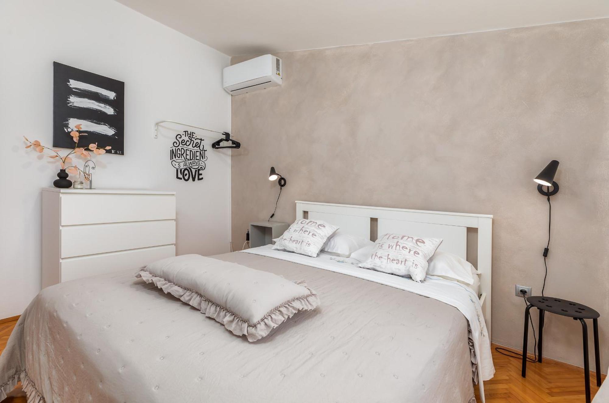 Apartment Tesic Close To The Sea With Shared 4Xbicycles Fažana Exterior foto